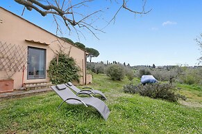 Relaxing Tuscan Countryside Near Florence