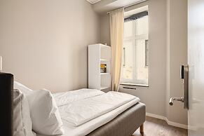 Fløyen Suites - Private Rooms I Location