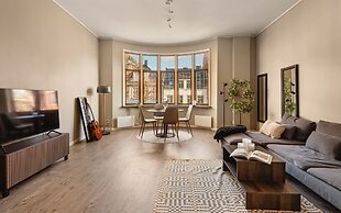 Fløyen Suites - Private Rooms I Location