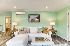 2 Mi to Rockport Beach: Cozy Hideaway!