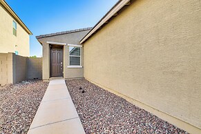 4 Mi to South Mountain Park: Phoenix Area Home
