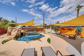 5 Mi to Phoenix Zoo: Poolside Paradise!
