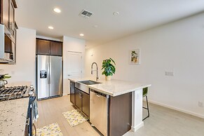 10 Mi to Spring Training: Phoenix Area Home