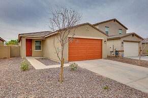 10 Mi to Spring Training: Phoenix Area Home