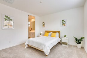 10 Mi to Dtwn Phoenix: Home Near Hiking & Biking!
