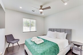 Play & Stay: Backyard Oasis in Palm Springs