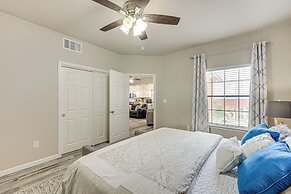 3 Mi to Hospitals: Stylish Condo in San Antonio!