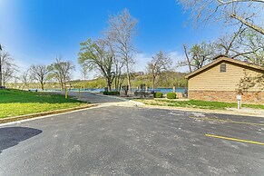 2 Mi to Branson Landing: Quiet Home w/ Lake View