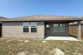 3 Mi to Marina: Pet-friendly Gem in Corpus Christi