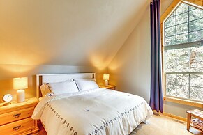 Hot Tub + Golf View: Eagle Crest Resort Escape!