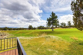 Hot Tub + Golf View: Eagle Crest Resort Escape!
