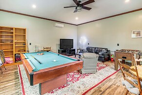 Game Room + Fire Pit: Quiet Family Home in Bonita