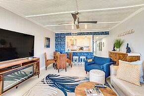 Beach Access: Ocean-view Condo w/ Screened Balcony