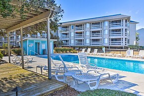 Beach Access: Ocean-view Condo w/ Screened Balcony