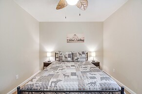 Coulterville Home w/ Gazebo Near Lakes & Hiking!