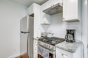 Walkable Dtwn Townhome Near Campus & Palmer Square