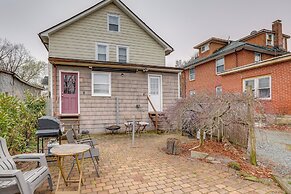 Walkable Dtwn Townhome Near Campus & Palmer Square