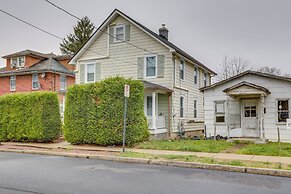 Walkable Dtwn Townhome Near Campus & Palmer Square