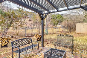 Half-mi to Jemez Hot Springs: Cozy Cabin Getaway!