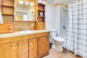 Half-mi to Jemez Hot Springs: Cozy Cabin Getaway!