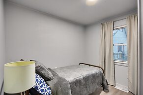 2 Mi to Historic District: Cozy Home in Quincy!
