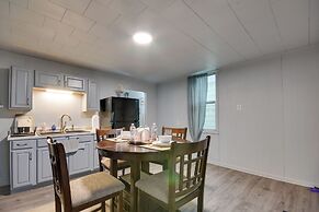 2 Mi to Historic District: Cozy Home in Quincy!