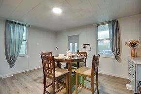 2 Mi to Historic District: Cozy Home in Quincy!