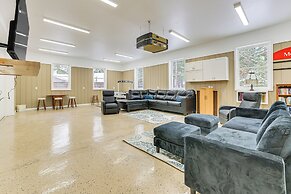 Walk to Lake Huron Beaches: Home w/ Fire Pit!