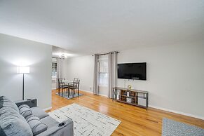 2 Mi to Lake Erie: Home w/ Yard in Euclid!