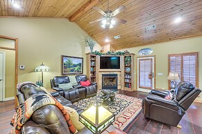Private Dock: 'the River House' in Heber Springs!
