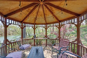 Private Dock: 'the River House' in Heber Springs!