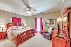 Private Dock: 'the River House' in Heber Springs!
