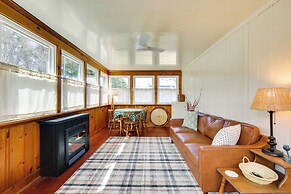 7 Mi to Catamount & Butternut: Mountain-view Home