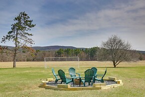 7 Mi to Catamount & Butternut: Mountain-view Home
