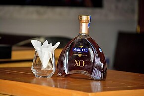 The 818 Hotel Ol Kalou