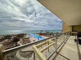The Beachfront Oasis