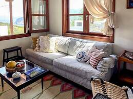 Pergamonto Cottage - Seaview Nest w Private Pool