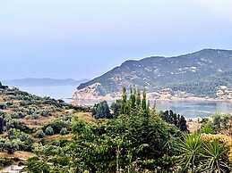 Pergamonto Cottage - Seaview Nest w Private Pool