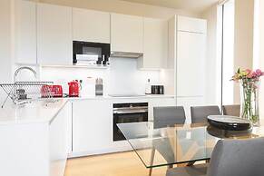 Waterloo Stays - Modern & Spacious
