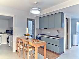 Villa Helia With Swimming Pool