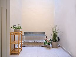 Villa Helia With Swimming Pool