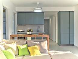 Villa Helia With Swimming Pool