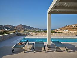 Villa Helia With Swimming Pool