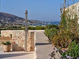 Villa Helia With Swimming Pool