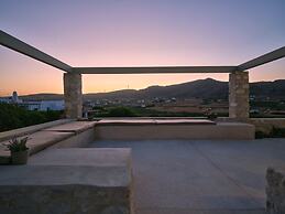 Villa Helia With Swimming Pool