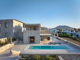 Villa Helia With Swimming Pool