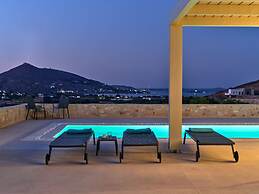 Villa Helia With Swimming Pool