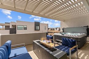 Starlight Sanctuary 4 Bedroom Townhouse