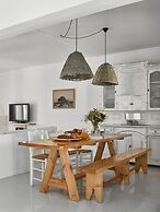 Maria Seaview Villa Near Naousa