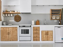 Maria Seaview Villa Near Naousa